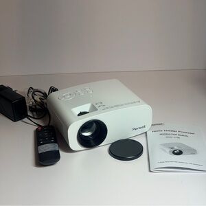 Pericat White Home Theater Projector